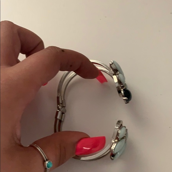 Banana republic cuff bracelet - Picture 4 of 8